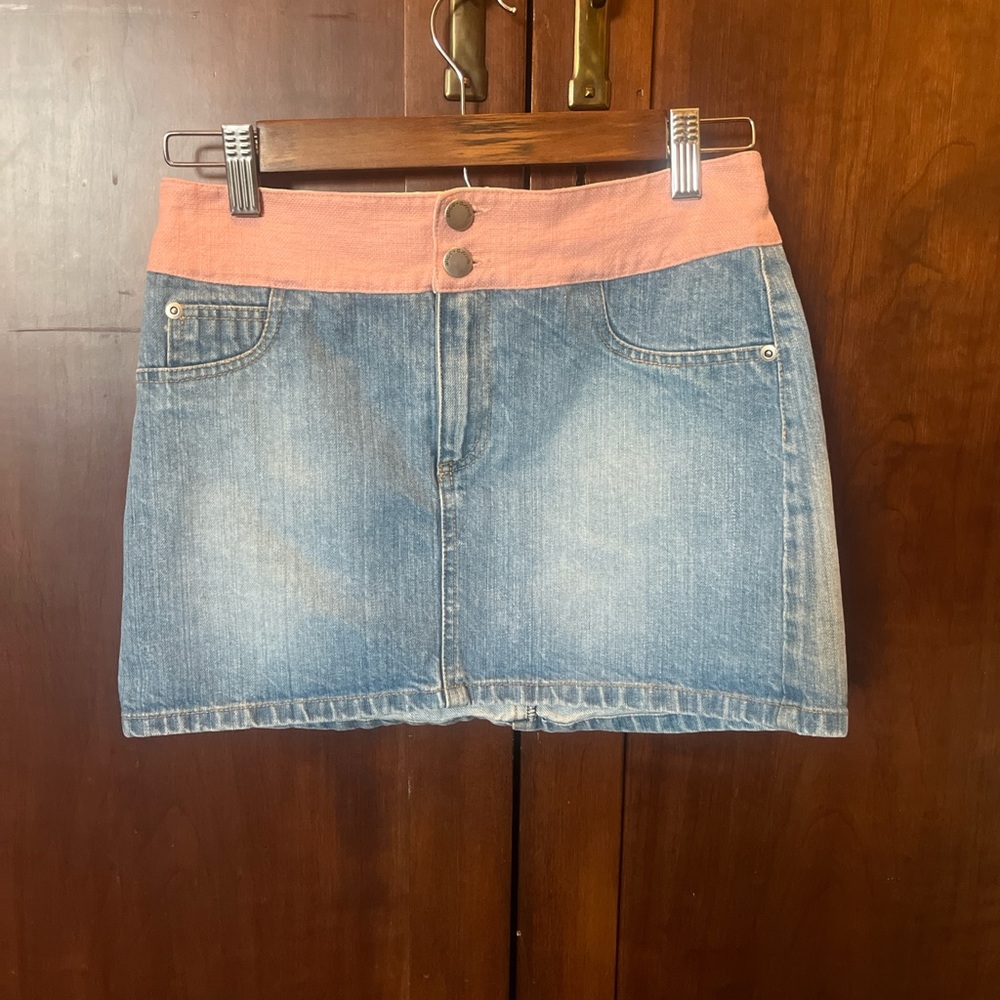 Alice + Olivia Blue Denim Mini Skirt with Pink Waistband